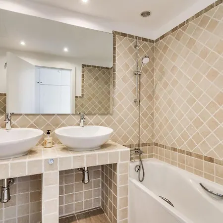 アパート Penthouse Met Jacuzzi En Geweldig Uitzicht