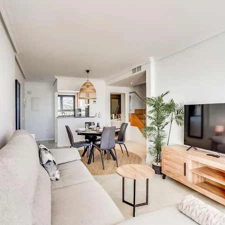 アパート Penthouse Met Jacuzzi En Geweldig Uitzicht *